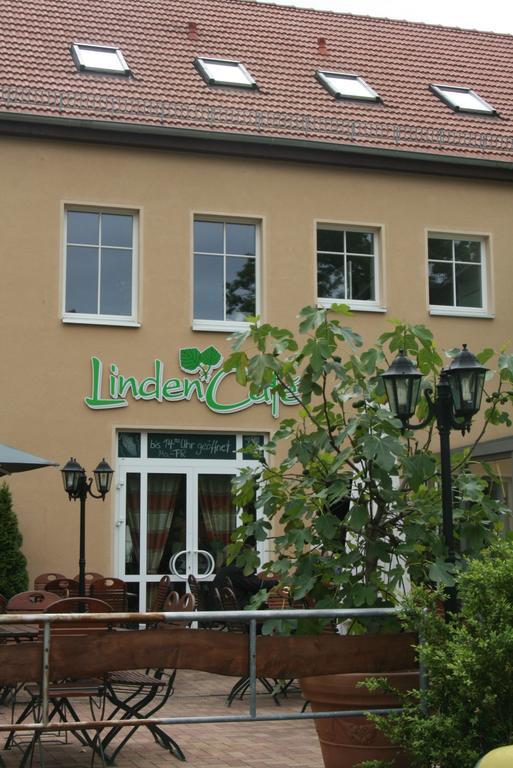 Hôtel Lindencafe Luckenwalde Extérieur photo
